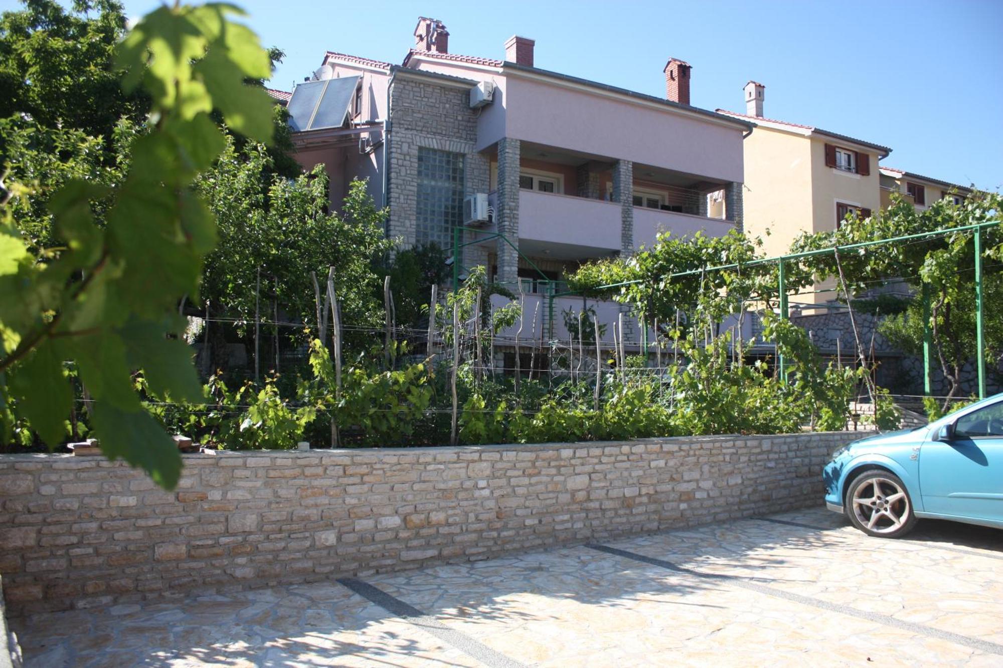 Apartments Izabela Muzic-Fornaric Cres Exterior foto